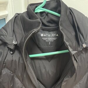 Athleta Women's Black Puffer Jacket